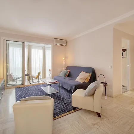 Apartment - Parking - 10min - Vca *